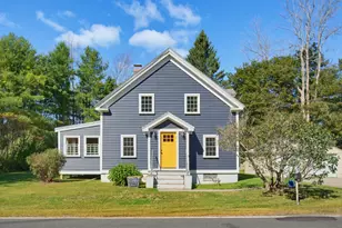 36 Winnicut Rd, Greenland, NH 03840 - Photo 1