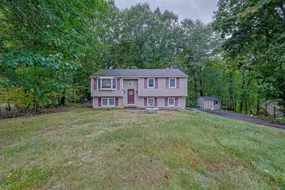 4 Spinnaker Drive, Derry, NH 03038 - Photo 2