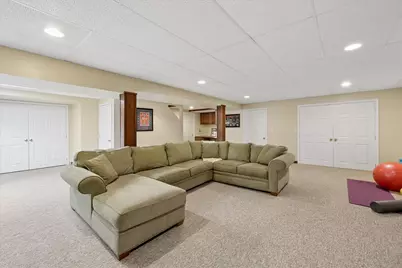 10 Puritan Drive, Bedford, NH 03110 - Photo 32