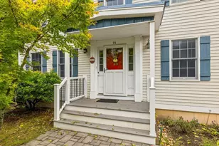 14 Viola Cir, Seabrook, NH 03874 - Photo 2