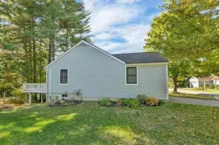 7 Tanglewood Ln, Laconia, NH 03246 - Photo 20