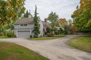 64 Richardson Rd, Hollis, NH 03049 - Photo 2