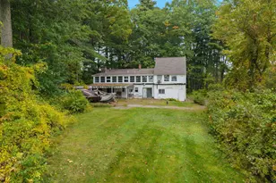 12 Holts Point Rd, Sandown, NH 03873 - Photo 4