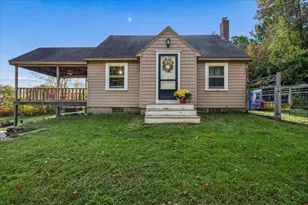 16 Gile Rd, Raymond, NH 03077 - Photo 2