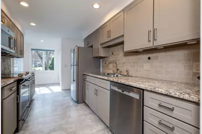 28 Walden Pond Drive, Nashua, NH 03064 - Photo 20