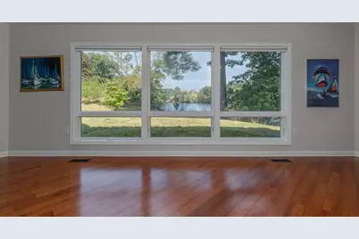 28 Walden Pond Drive, Nashua, NH 03064 - Photo 16