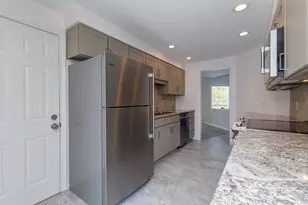 28 Walden Pond Dr, Nashua, NH 03064 - Photo 22