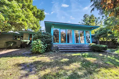 988 Mammoth Road, Manchester, NH 03104 - Photo 42