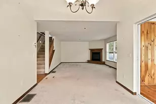 17 Centerview Rd, Atkinson, NH 03811 - Photo 10
