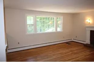 42 Barkland Dr, Derry, NH 03038 - Photo 4