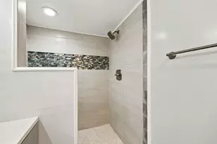 24 Buffy St, Rochester, NH 03867 - Photo 20