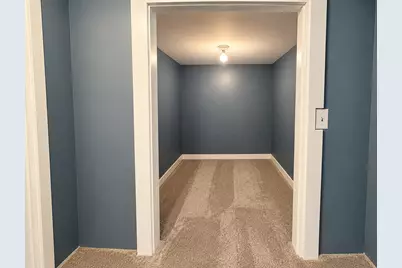 695 Calef Road, Manchester, NH 03103 - Photo 16