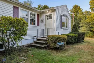 30 Whippoorwill Dr, Newton, NH 03858 - Photo 2