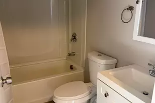 45 Log St, Manchester, NH 03102 - Photo 6