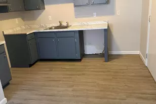 45 Log St, Manchester, NH 03102 - Photo 2