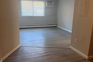 45 Log St, Manchester, NH 03102 - Photo 2