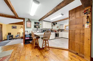 22 Cobbetts Pond Rd, Windham, NH 03087 - Photo 10