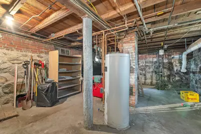 125 Thornton Street, Manchester, NH 03102 - Photo 38