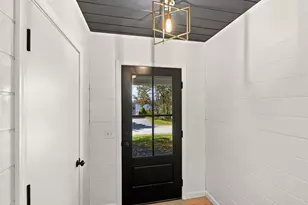 223 Shore Dr, Laconia, NH 03246 - Photo 28