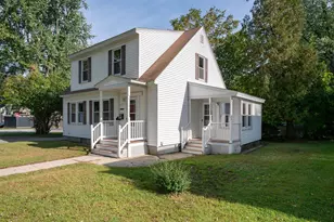 23 Atherton Ave, Nashua, NH 03064 - Photo 2