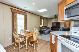 101 Dart Dr, Salem, NH 03079 - Photo 8