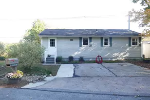 5 Meadow Ln, Goffstown, NH 03045 - Photo 26