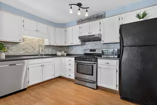 50 Brookside Dr, Exeter, NH 03833 - Photo 12