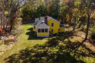 196 Bunker Hill Ave, Stratham, NH 03885 - Photo 4