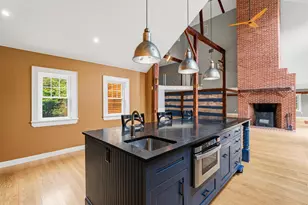 17 Newfields Rd, Exeter, NH 03833 - Photo 10