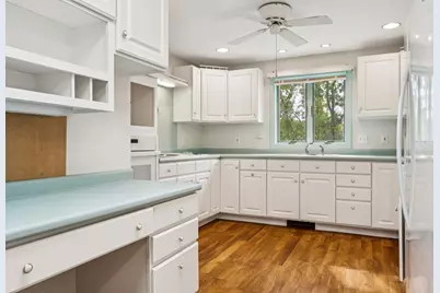 74 Coakley Road, Portsmouth, NH 03801 - Photo 6
