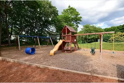 17 Glencliff Way, Nashua, NH 03063 - Photo 52