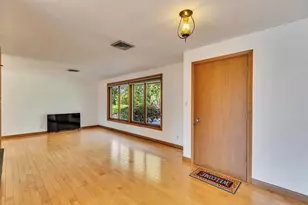 161 Lakeview Ln, Manchester, NH 03104 - Photo 18