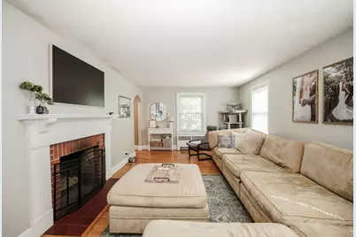 1138 Hall Street, Manchester, NH 03104 - Photo 16