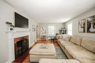 1138 Hall St, Manchester, NH 03104 - Photo 16
