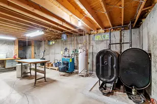 94 Bunker Hill Rd, Auburn, NH 03032 - Photo 44