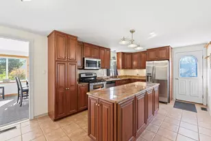 25 Moulton Rd, Hampton, NH 03842 - Photo 12