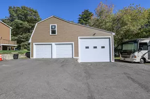 11 Ash St, Londonderry, NH 03053 - Photo 48