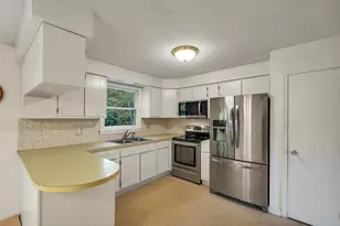 66 Plummer Rd, Bedford, NH 03110 - Photo 12