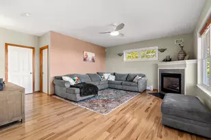 92 Grandview Dr, Weare, NH 03281 - Photo 16