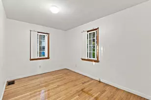 26 Claire St, Manchester, NH 03103 - Photo 18
