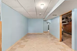 26 Claire St, Manchester, NH 03103 - Photo 24