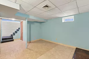 26 Claire St, Manchester, NH 03103 - Photo 22