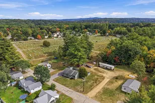 13 Carr St, Franklin, NH 03235 - Photo 4