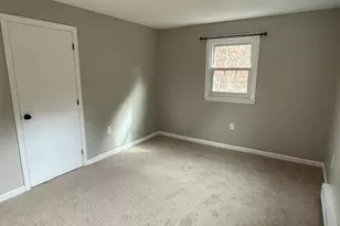 1 Charleston Ave, Londonderry, NH 03053 - Photo 6