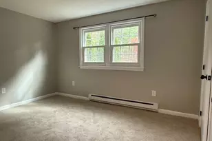 1 Charleston Ave, Londonderry, NH 03053 - Photo 4
