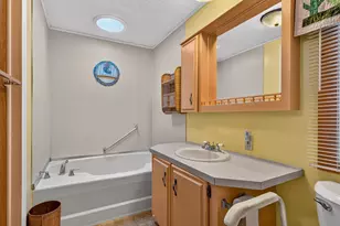 184 South St, Springfield, VT 05156 - Photo 14