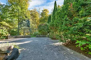 21 Vineyard Dr, Stratham, NH 03885 - Photo 8