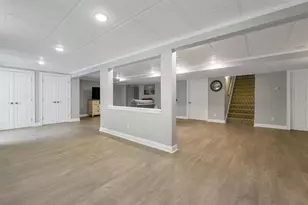 21 Vineyard Dr, Stratham, NH 03885 - Photo 52