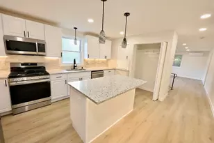 19 New Searles Rd, Nashua, NH 03062 - Photo 6