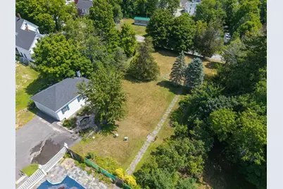 555 Main Street, Farmington, NH 03835 - Photo 2